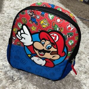 NWT Nintendo super Mario Yoshi bookBag Kids OSFA Multicolored Zipper Mesh Pocket